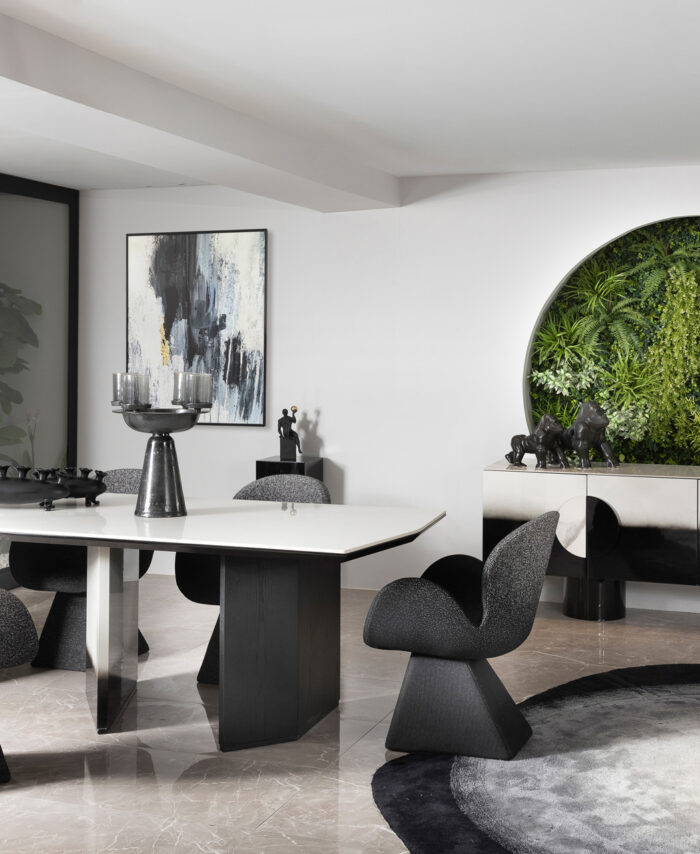 KINGSTON DININGROOM